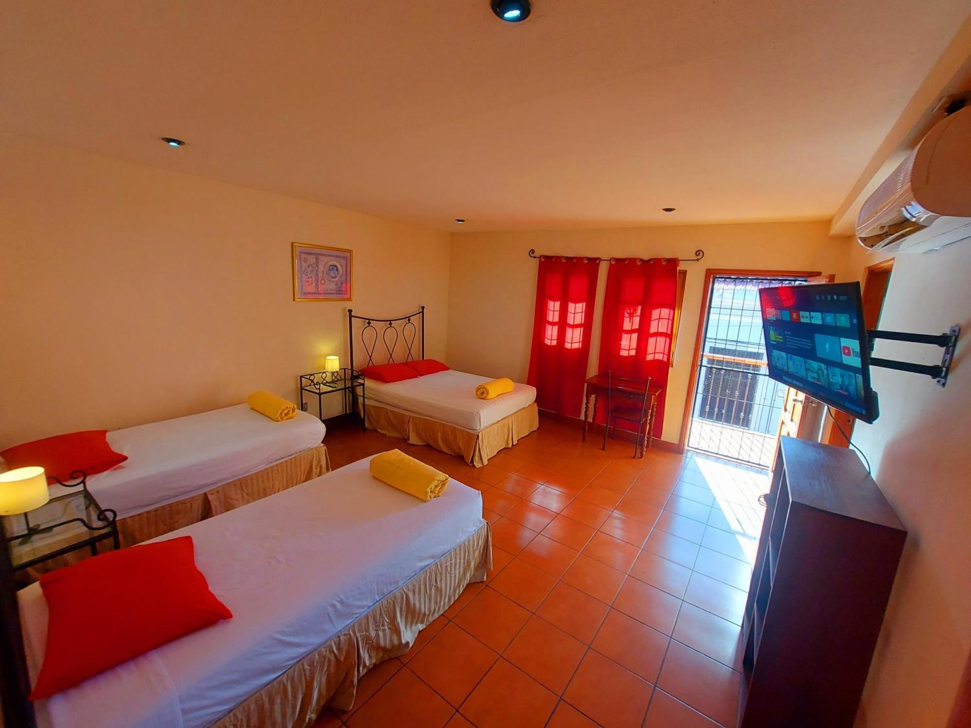 Hostal Lolita'S Boutique Granada Εξωτερικό φωτογραφία