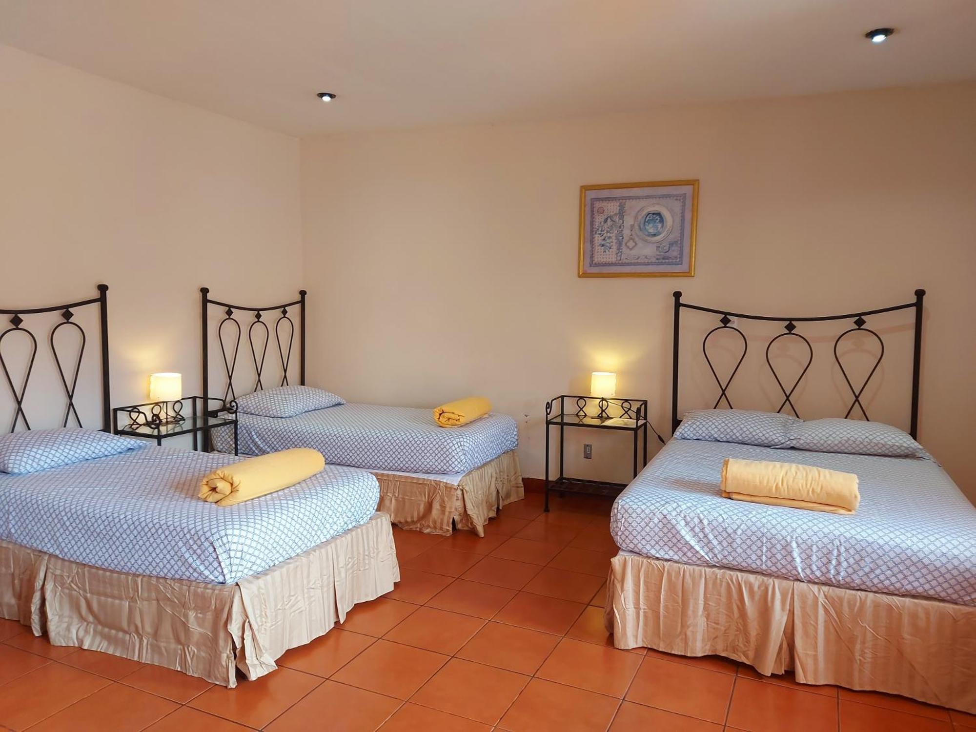 Hostal Lolita'S Boutique Granada Εξωτερικό φωτογραφία