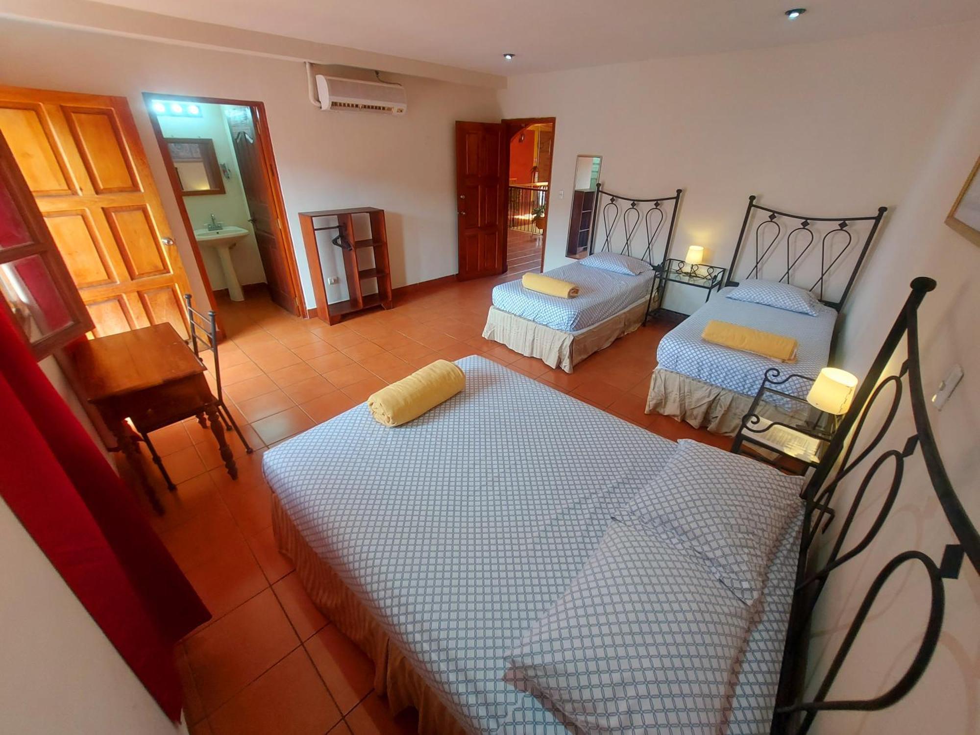 Hostal Lolita'S Boutique Granada Εξωτερικό φωτογραφία