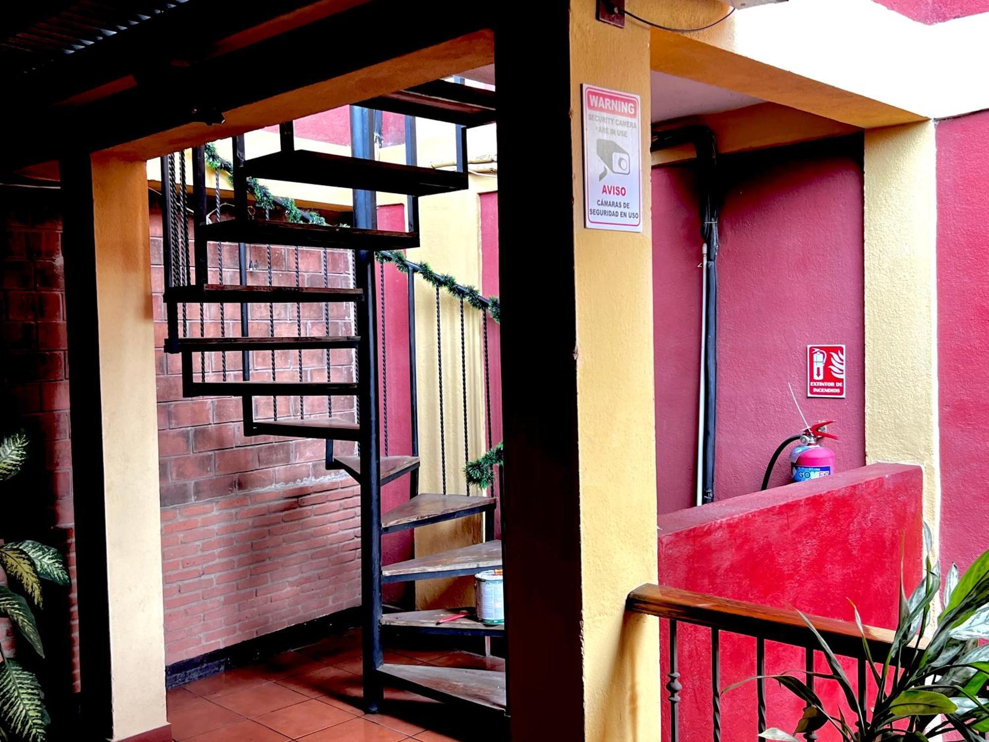 Hostal Lolita'S Boutique Granada Εξωτερικό φωτογραφία