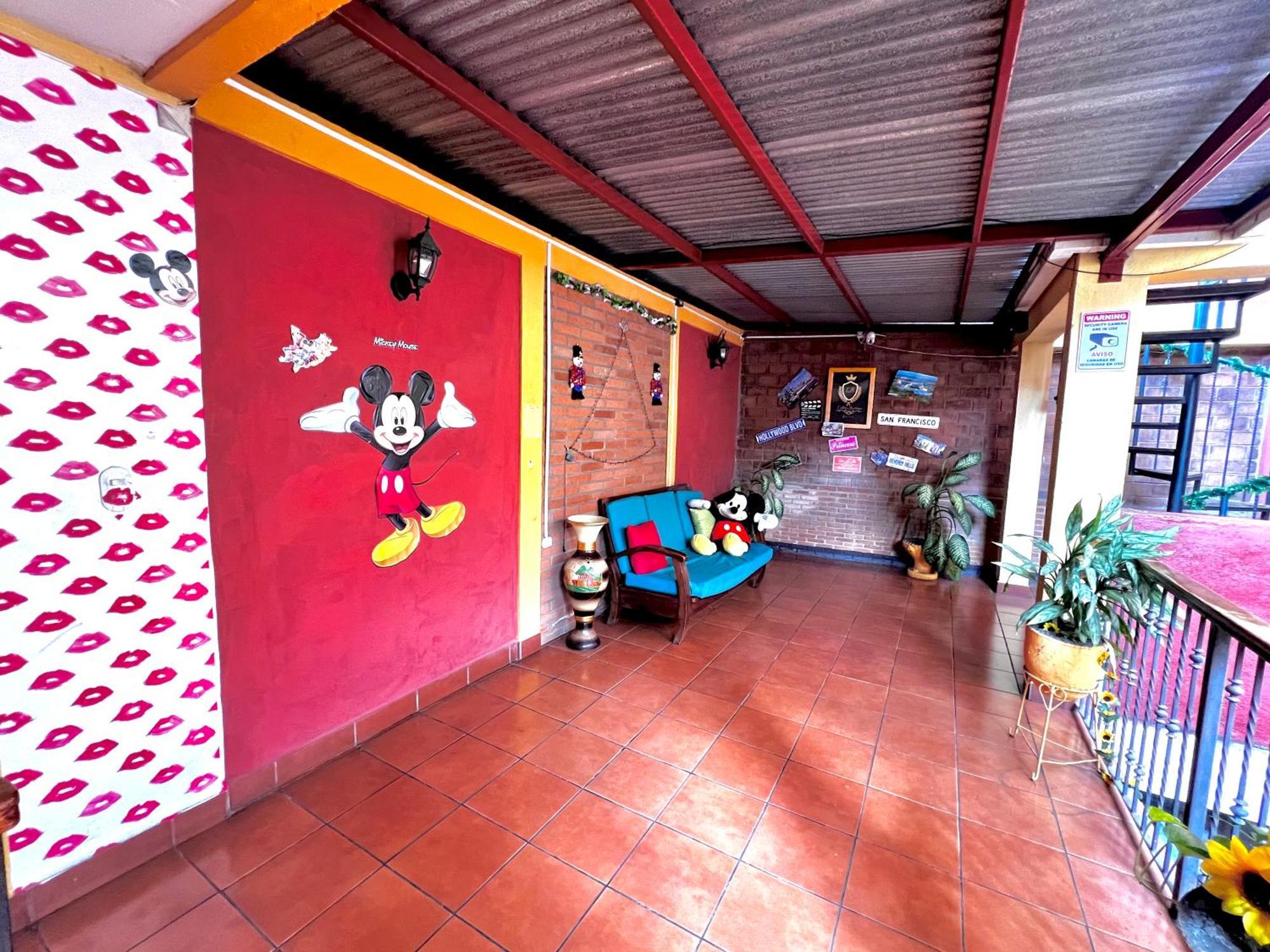 Hostal Lolita'S Boutique Granada Εξωτερικό φωτογραφία